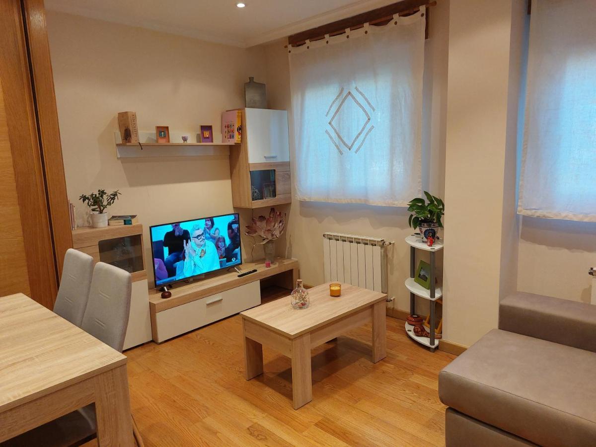 Apartamento Vieiro Con Plaza Garaje Gratis 산티아고데콤포스텔라 외부 사진
